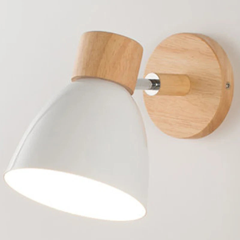 Norvo | LumoNord Macaron Vegglampe | Tre & Metall | 90° Svingbart Lyskildehode | Skandinavisk Design | E27 Sokkel (uten pære)