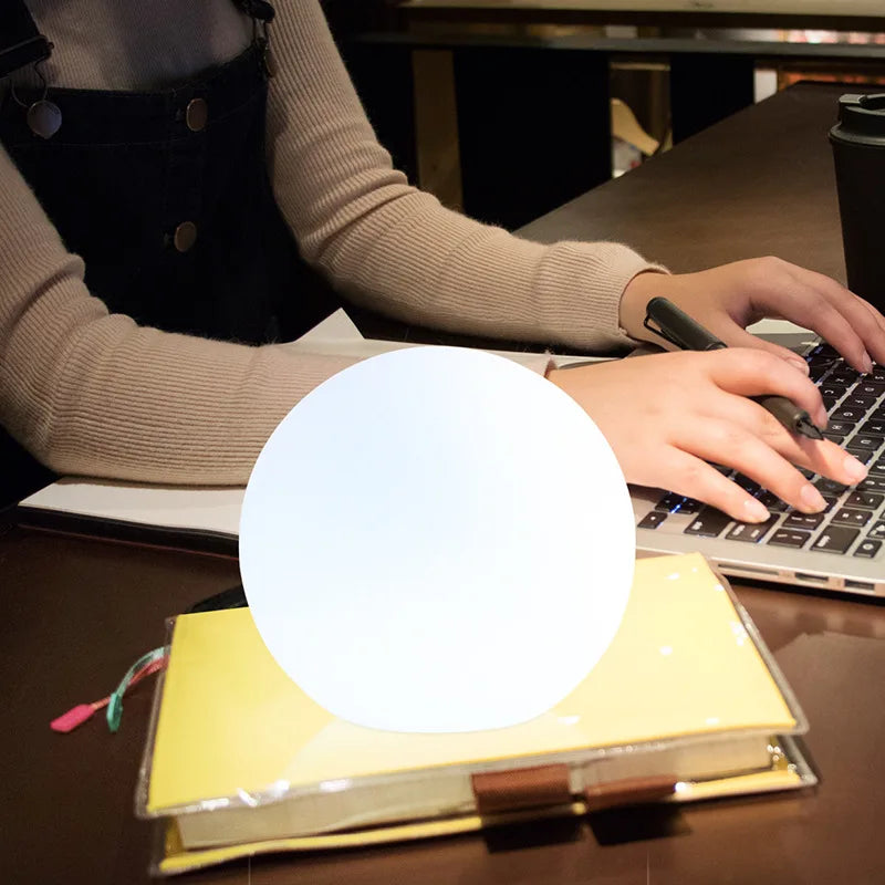 Norvo | GlowSphere – Table lamp with modern worldly charm