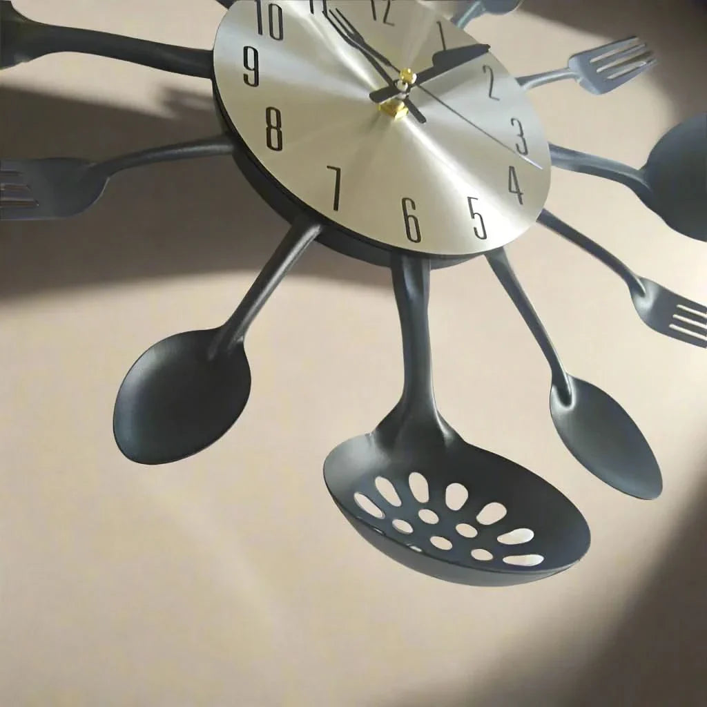 Norvo | Liona - Unik Veggklokke