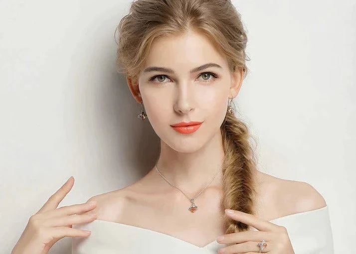 Queen Bee Øredobber - Elegant og Unik Tilbehør Norvo