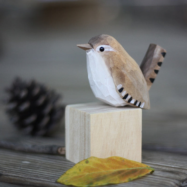 Norvo | NordicFeathers - Elegante Treskulpturer av Fugler