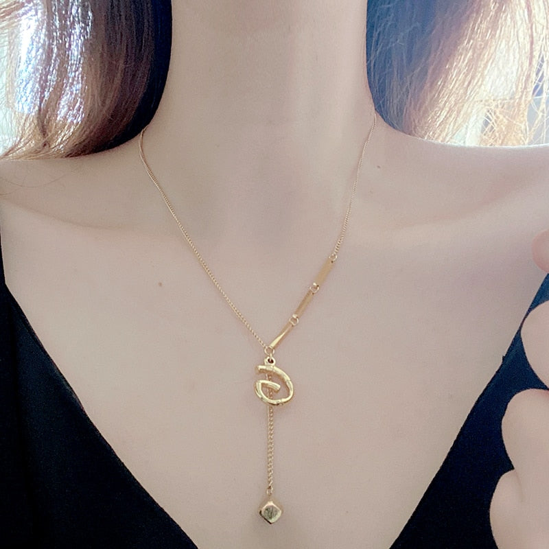 Norvo | Sjarmerende Initialer Bokstav Halskjede