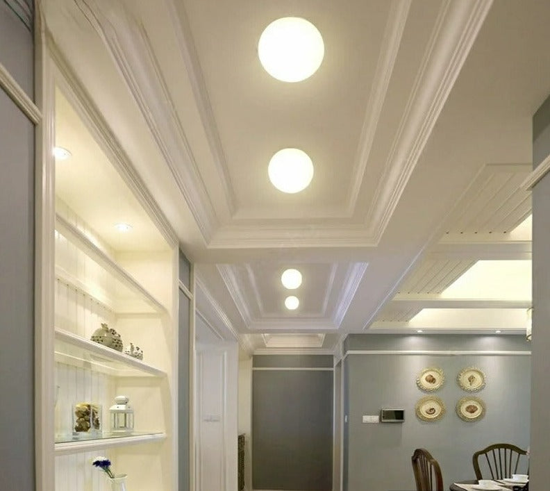 Norvo | GlaciaLuxe – Minimalist Vegglampe med Glass Stein Design