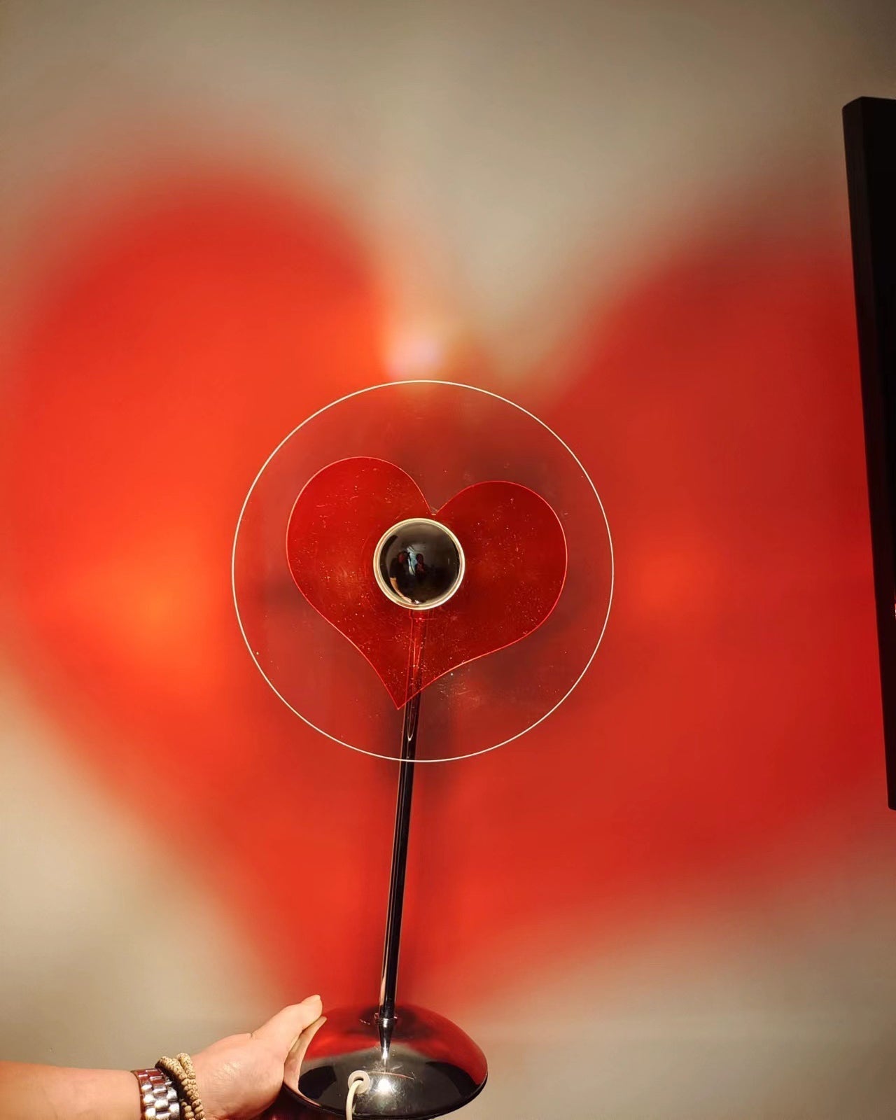 Norvo | LoveGlow – Elegant Bordlampe med Oppladbar LED