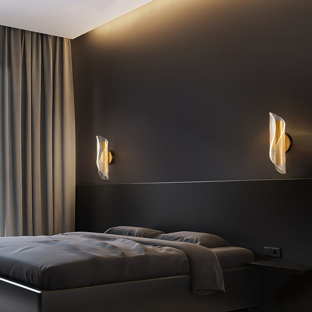 Norvo | CrystalAura – Funklende Krystall Vegglampe for Glamourøs Touch