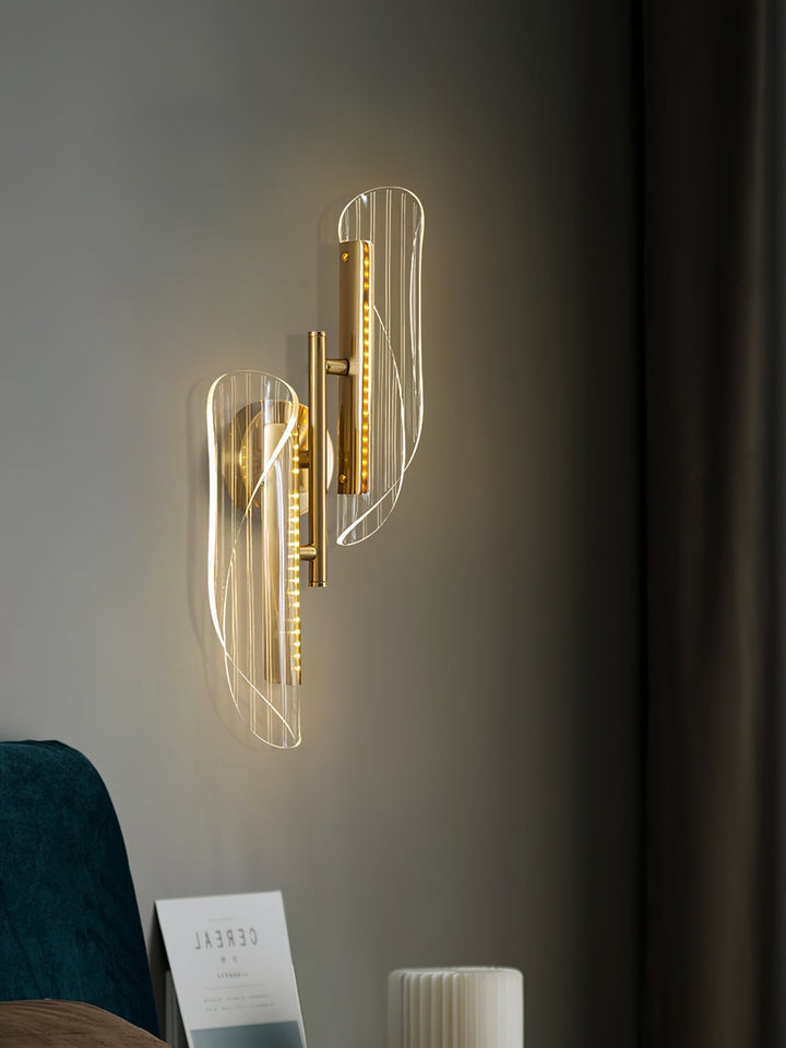 Norvo | CrystalAura – Funklende Krystall Vegglampe for Glamourøs Touch
