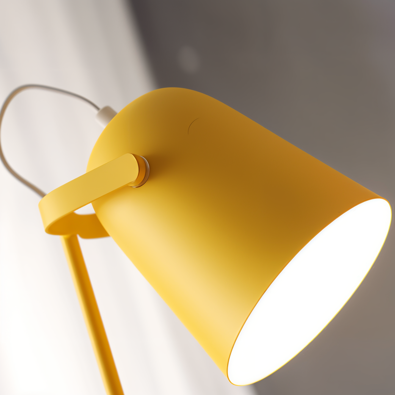 Norvo | Macaron Bordlampe - Nordisk Gul Skrivebordlampe - Justerbar Lampe