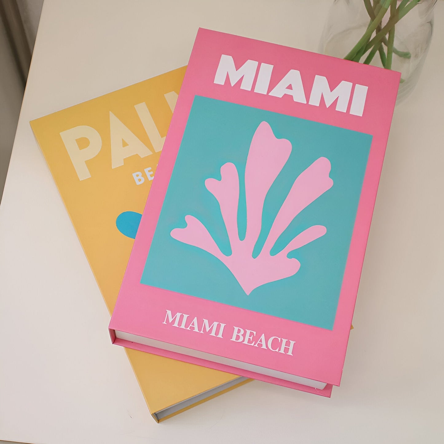 Norvo | ChicFaux Dekorative Bøker - Kaffebordbøker - Bøker for Dekorasjon