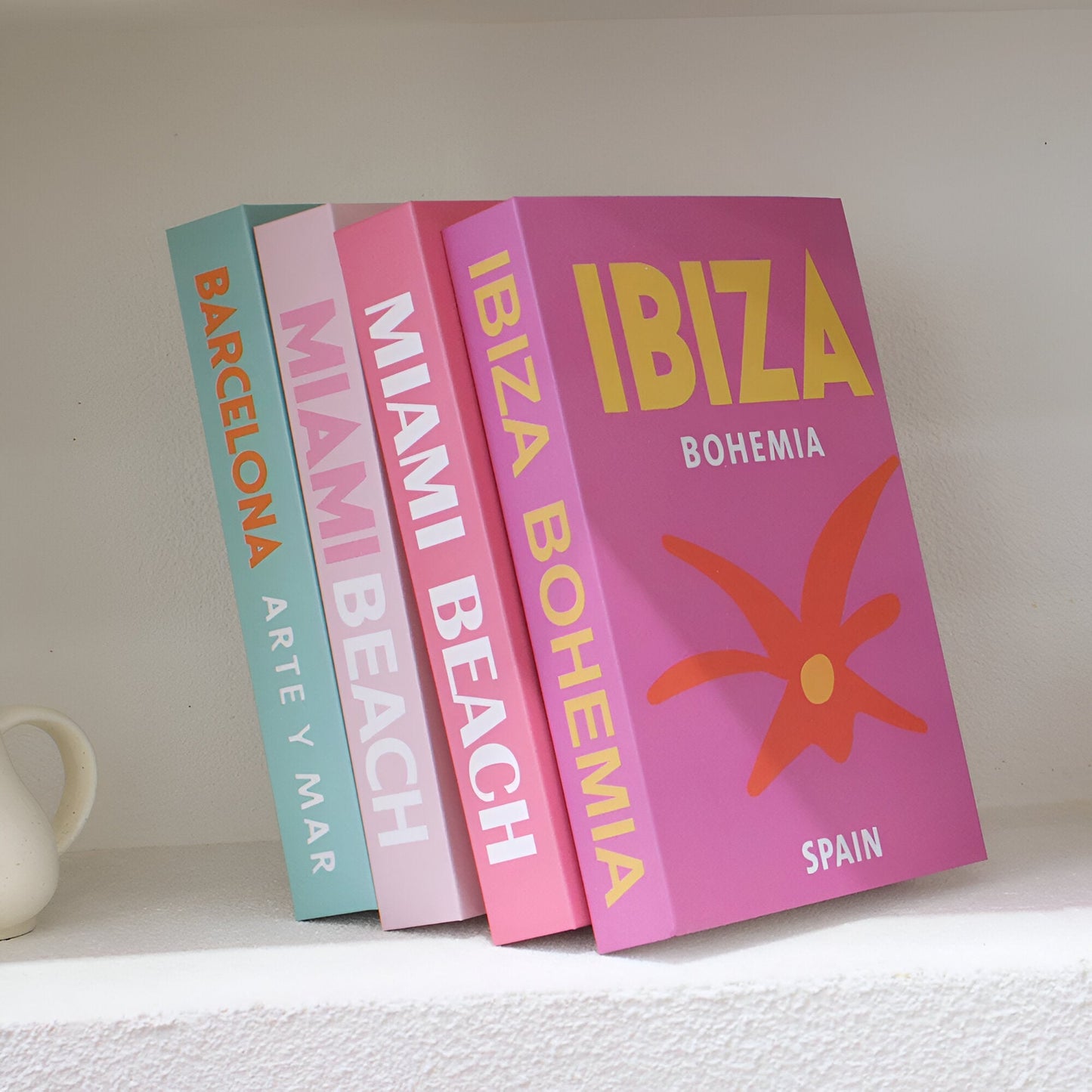 Norvo | ChicFaux Dekorative Bøker - Kaffebordbøker - Bøker for Dekorasjon