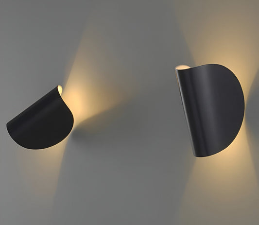 Norvo | Twist Vegglampe - Rotérbar Metall Vegglampe - Kurve Veggsconce