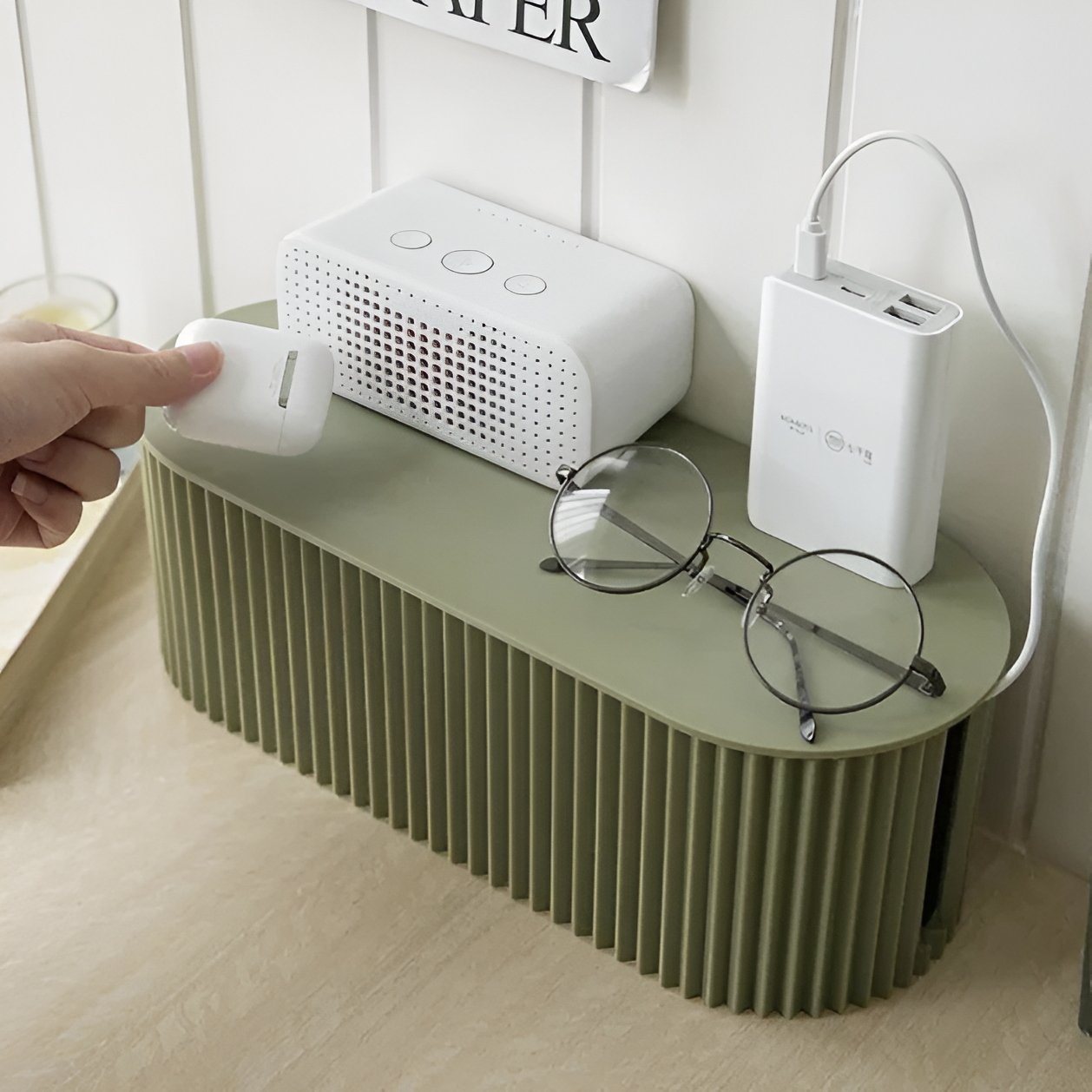 Norvo | Elegant Kabel Organizer Boks – Minimalistisk Kabeloppbevaring i Myke Makaronfarger