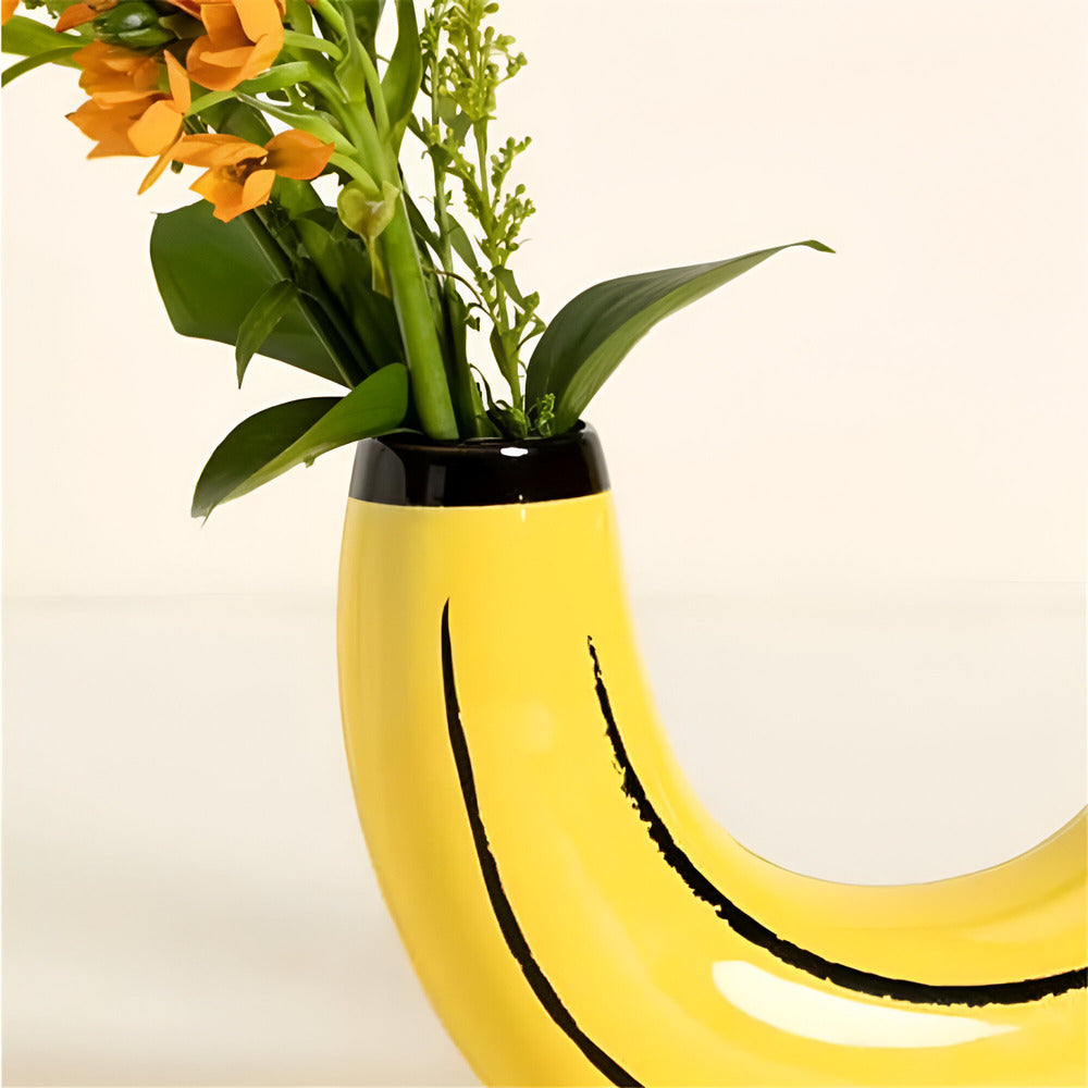 Norvo | Moderne dekorativ bananformet vase