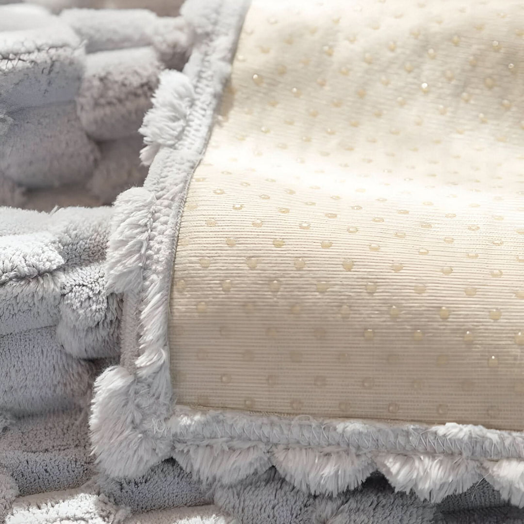 Norvo | Honeycomb Sofa Cover – Non‑Slip Stain‑Resistant Couch Protector