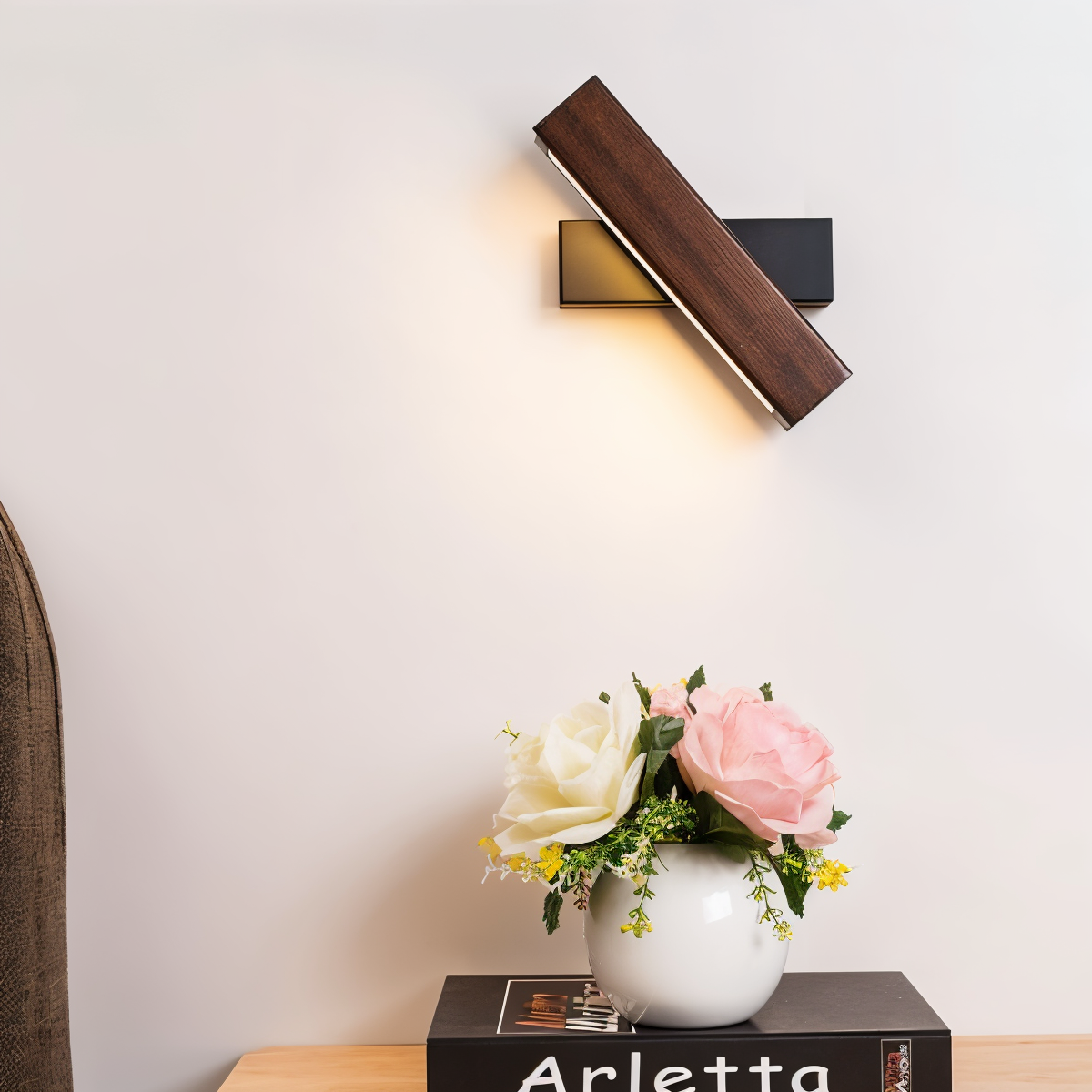 Norvo | TwistLED Vegglampe - 360° roterbar rektangulær LED vegglampe laget av tre