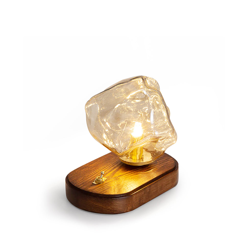 Norvo | RusticLume – Amber Glass og Tre Bordlampe