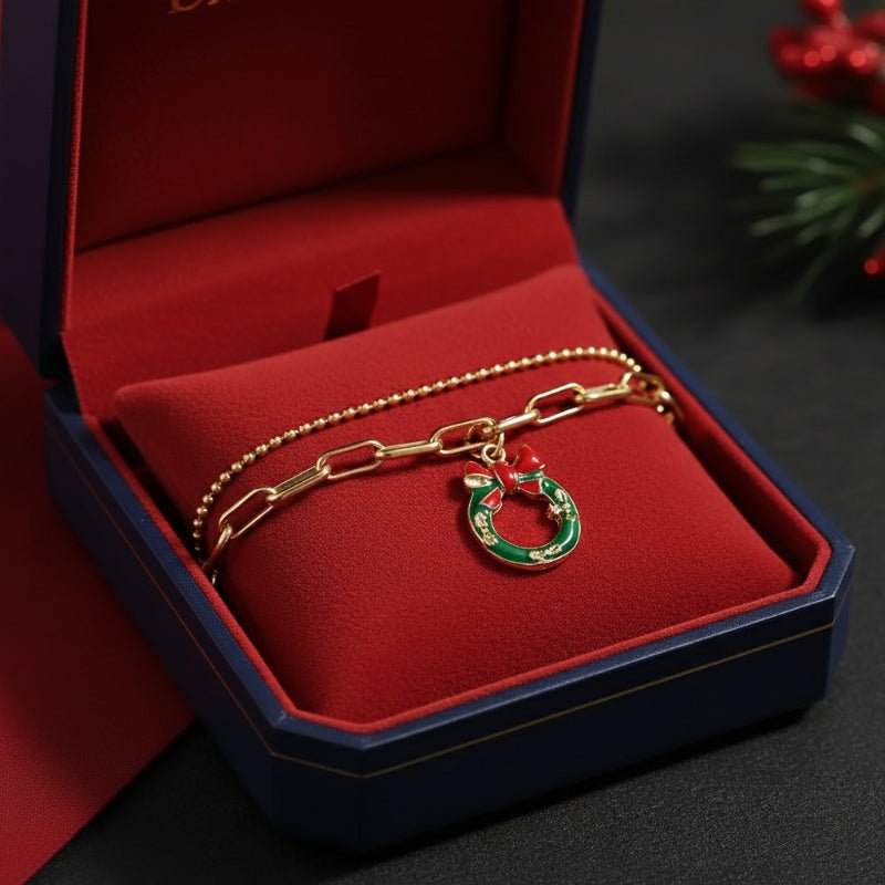 Norvo | Justerbar, gullbelagt, festlig charm armbånd for julestemning