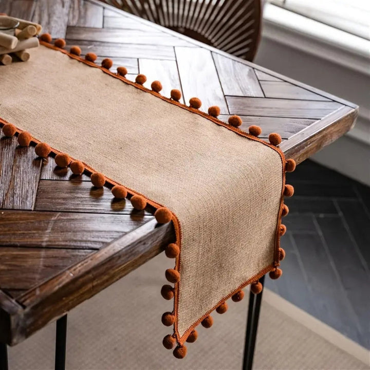 Norvo | Jute Bohemian Pom-Pom Bord Løper