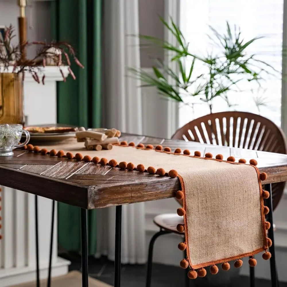 Norvo | Jute Bohemian Pom-Pom Bord Løper