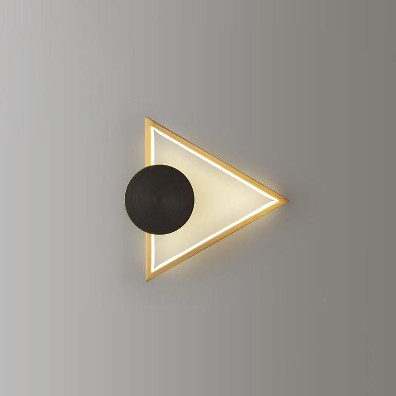 Norvo | GeoLight – Elegant geometrisk vegglampe for moderne rom