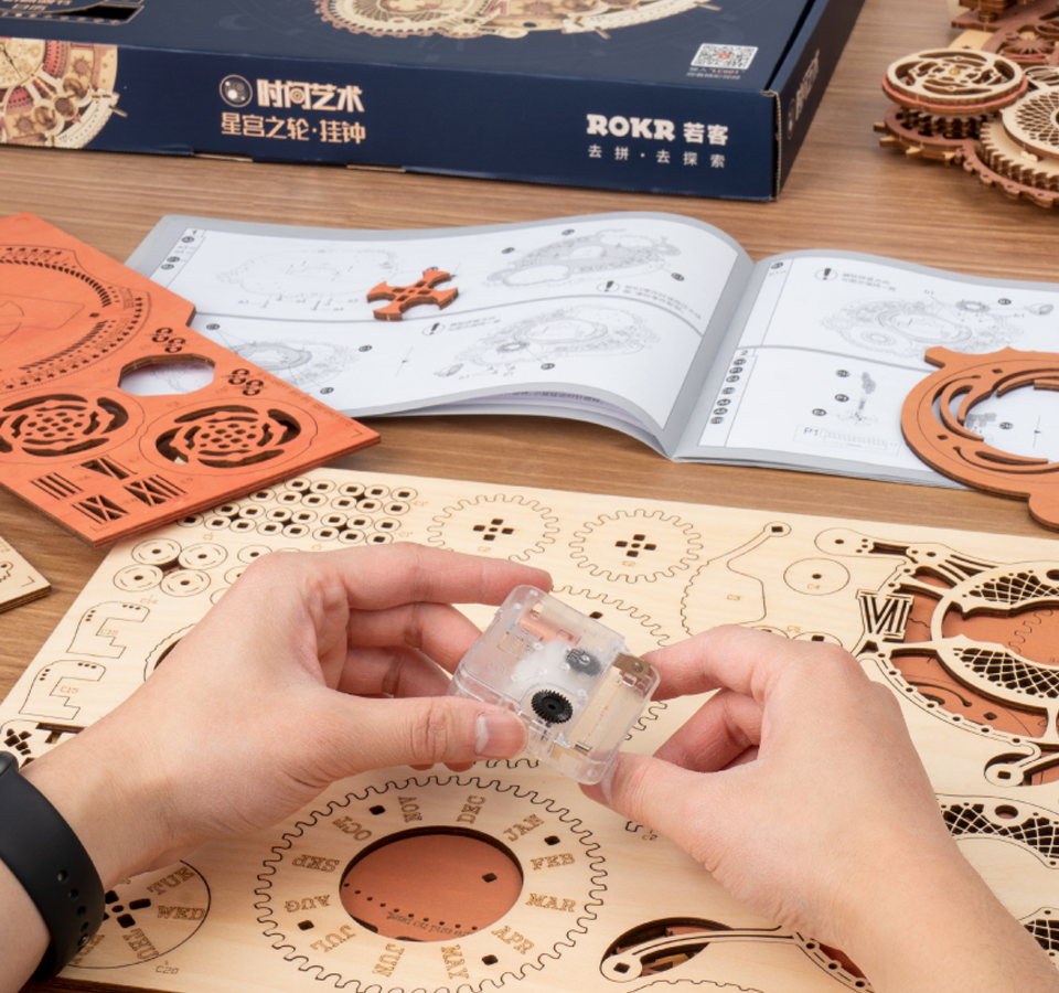Zodiac Veggklokke og Kalender Norvo
