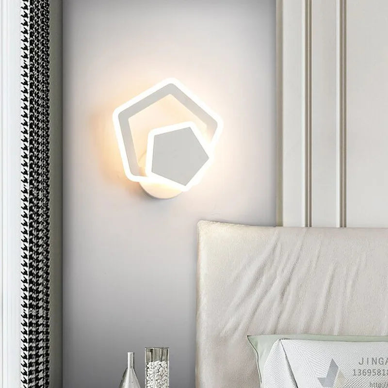 Norvo | Moderne hjerteformet vegglampe med LED-belysning – Romantisk vegglampe for soverom og stue
