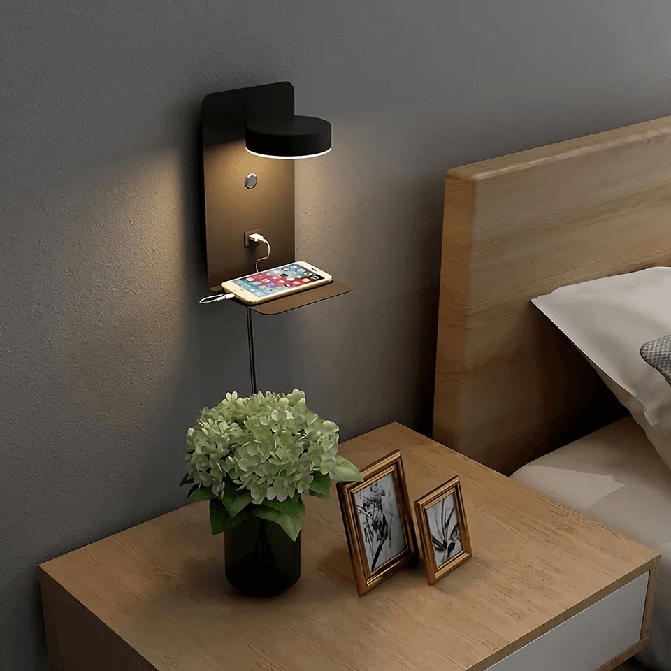 Norvo | BrightSpot Nattlampe med Lader – 330° Rotasjon LED Skrivebordlys med USB-C Laderdock