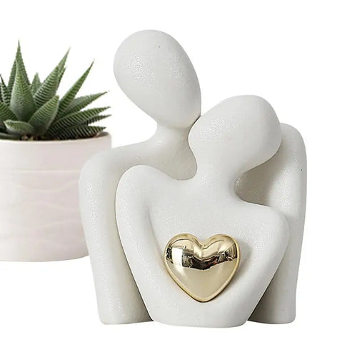 Norvo | Lovers Skulptur Minimalistisk Nordisk Abstrakt Keramisk Figur Kunst Med Gyldent Hjerte Akcent