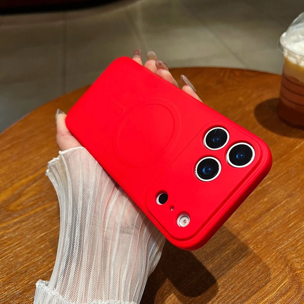 Norvo | Magnetisk myk silikonetui for iPhone 17-serien