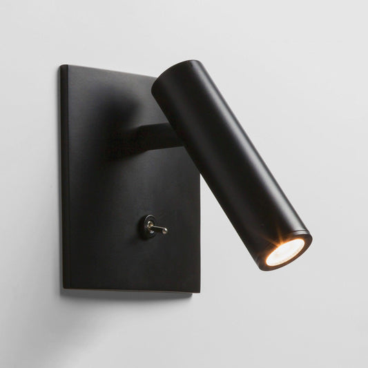 Norvo | Mikro Fyrkant Vegglampe med Bryter