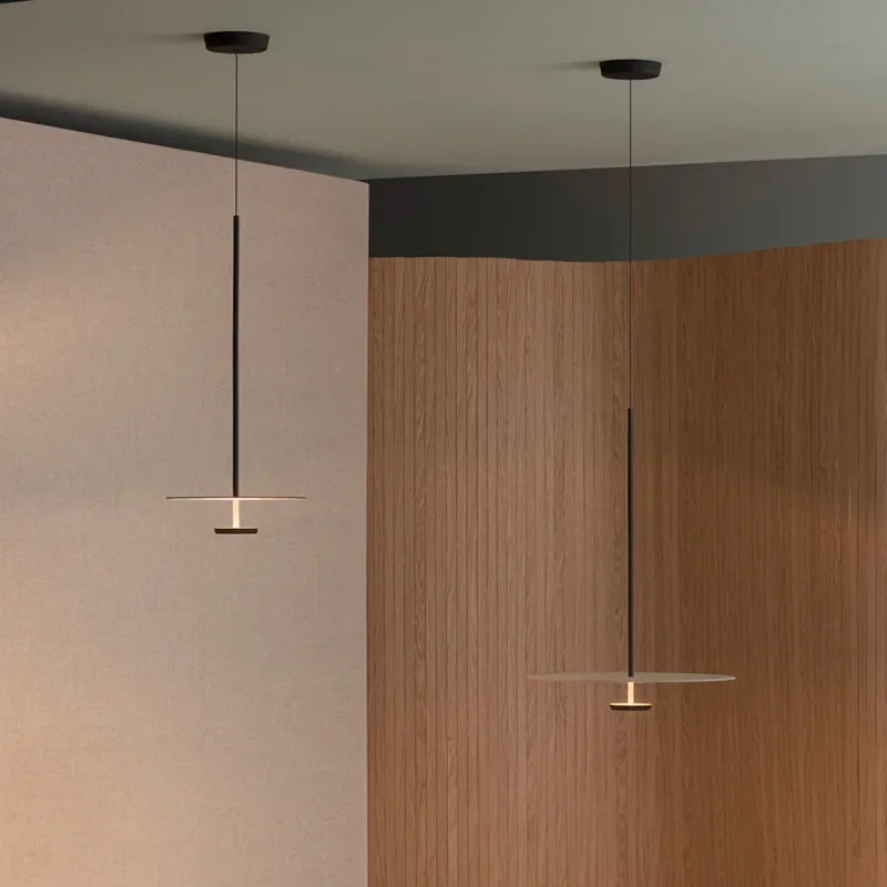 Moderne ElegantArc LED Ring Pendellampe - Minimalistisk Design for Stue & Spisestue | Norvo