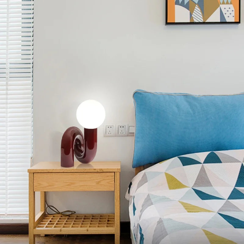 GlassSphere - Moderne glassfakkelampe | LED bordlampe for en moderne atmosfære | Norvo