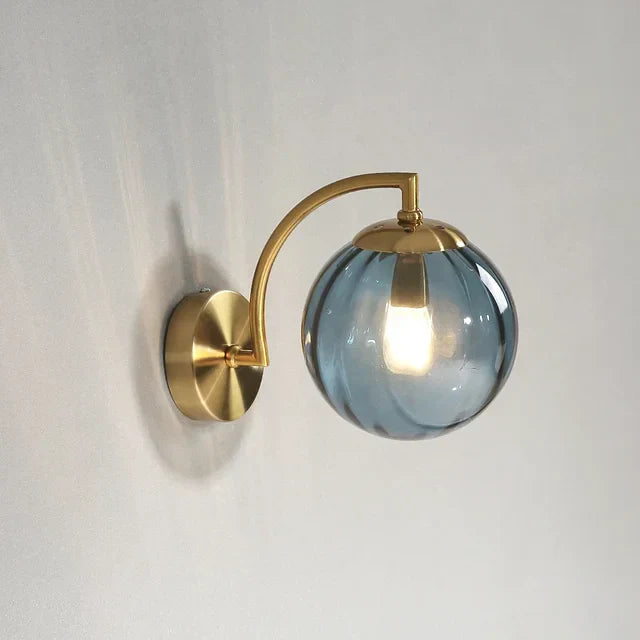 Norvo | Elegant Vegglampe Med Glassdesign