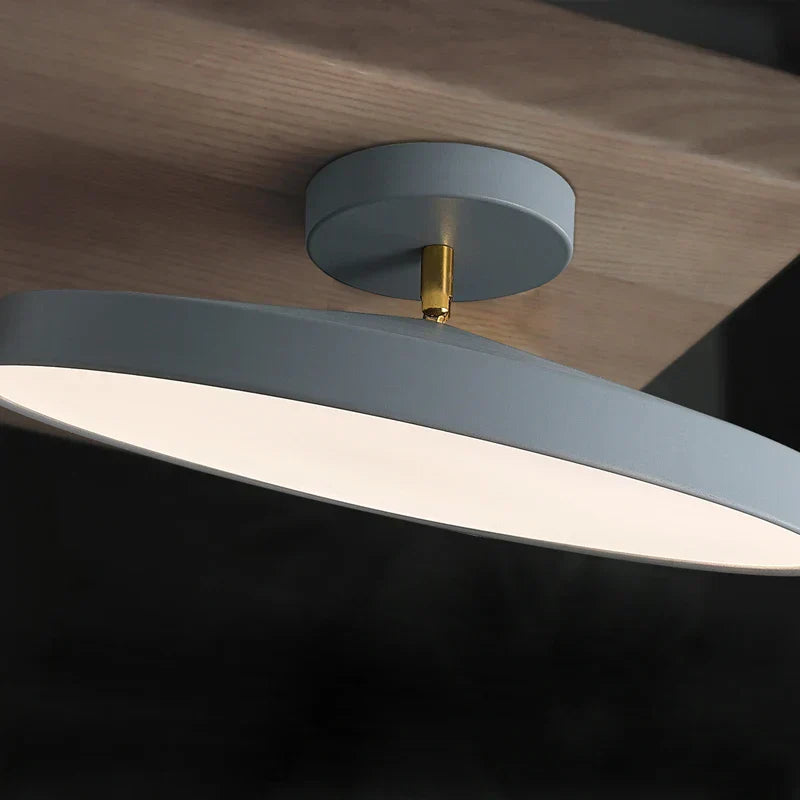 Moderne LED Taklampe for Veranda og Gang – Stilfull Ganglampe i Svart