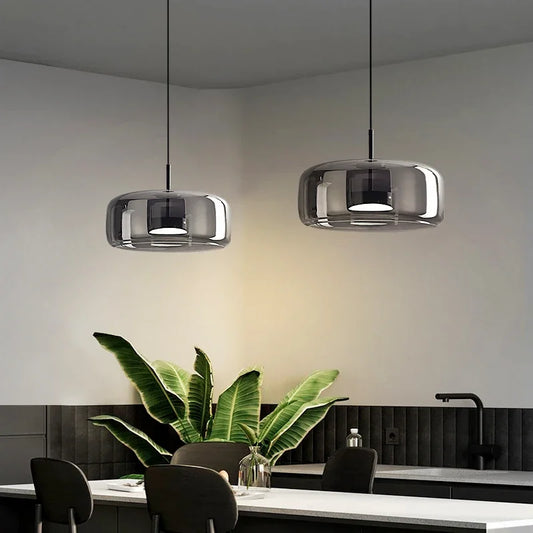 Norvo | Designer hengende lampe laget av glass
