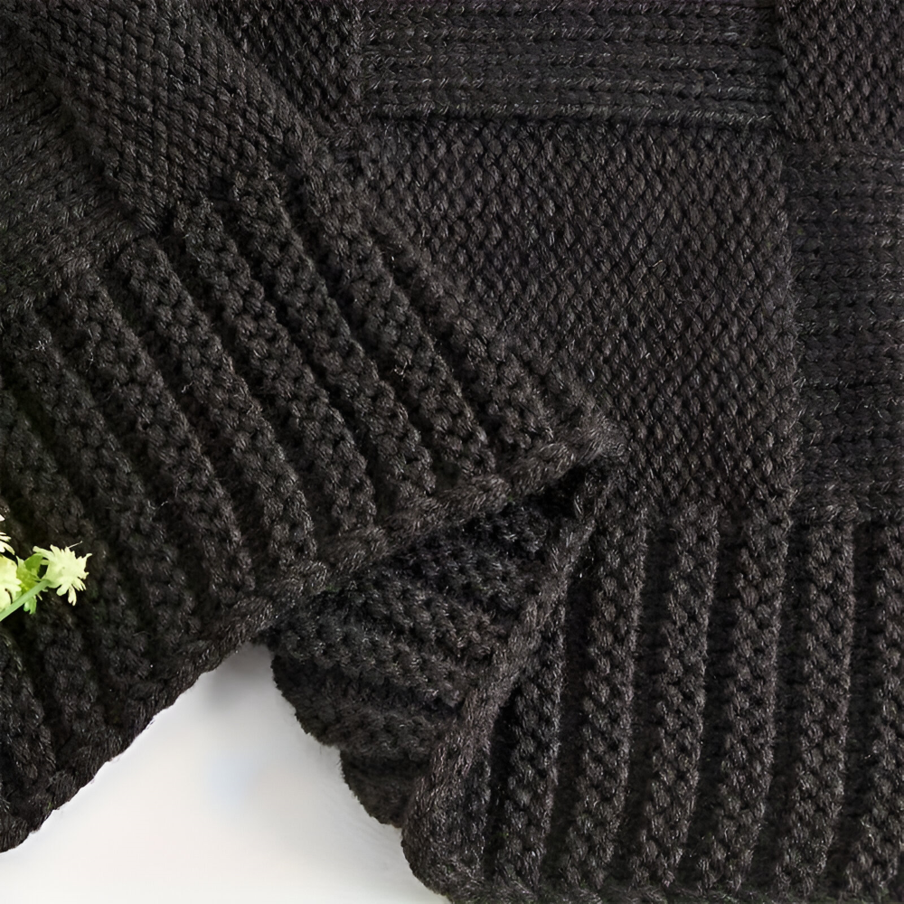 Norvo | Loomvera Plaid | Strikket Teppe Svart-Hvitt | Myk & Hudvennlig | For Alle Sider