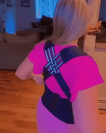 Norvo | Ryggposisjonskorrektor | Justerbar, Pustende Design for Menn og Kvinner for å Forbedre Posisjon og Redusere Ryggen Smerte