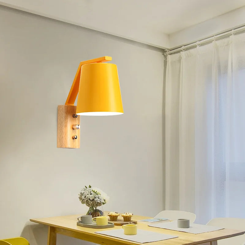 Norvo | Moderne LED vegglampe i tre – Elegant vegglampe for stue og soverom