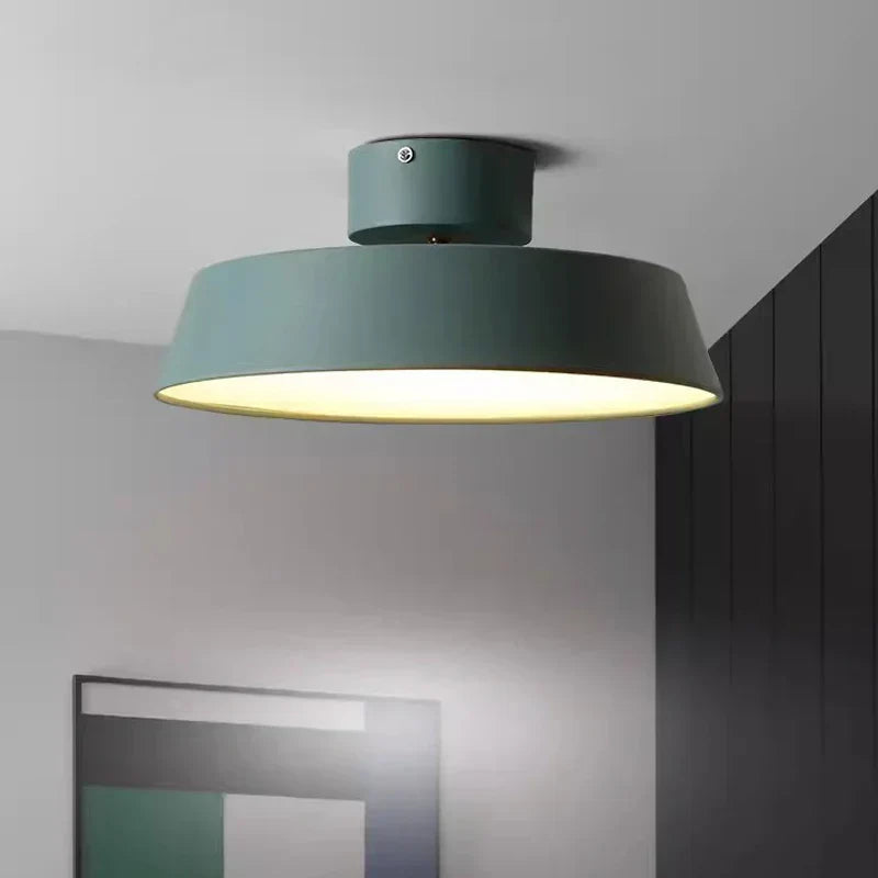 Norvo | Designer LED taklampe med vinkeljustering