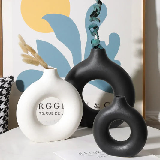 Norvo | TranquilGlass - Elegant vase for a rolig interiør