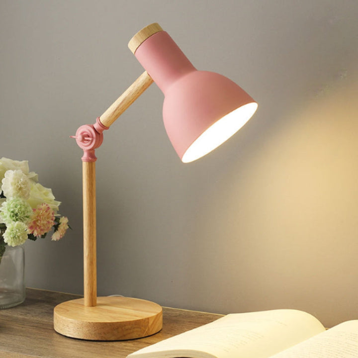 Norvo | Nordic Iron Wood LED Bord Lampe