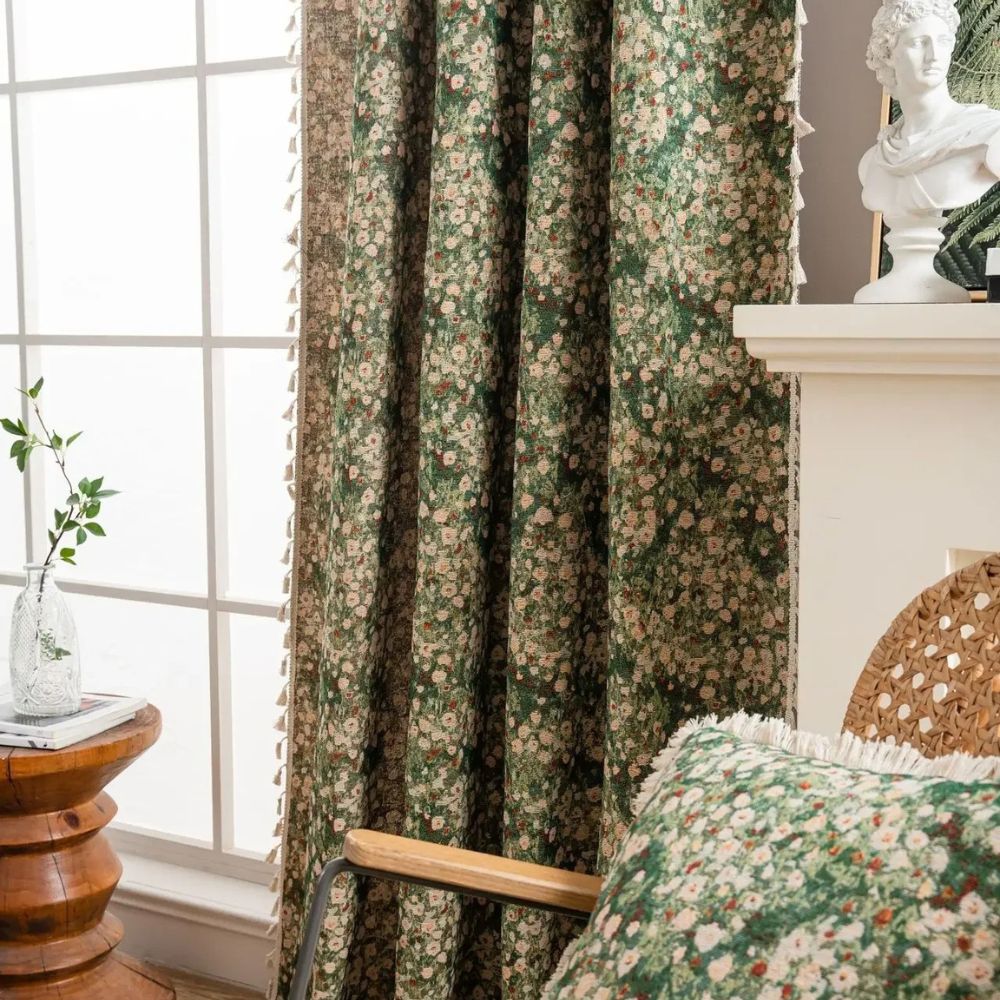 Norvo | Noveau Ditsy Floral Frynse Gardin