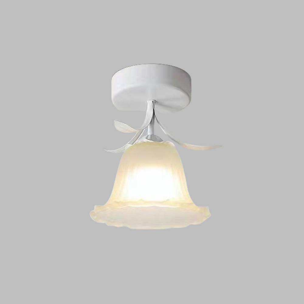 Norvo | Taklampe med blomstret glasskjermdesign