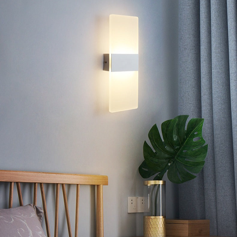 Norvo | CenturyGlow – Mid-Century Vegglampe for Tidløs Stil