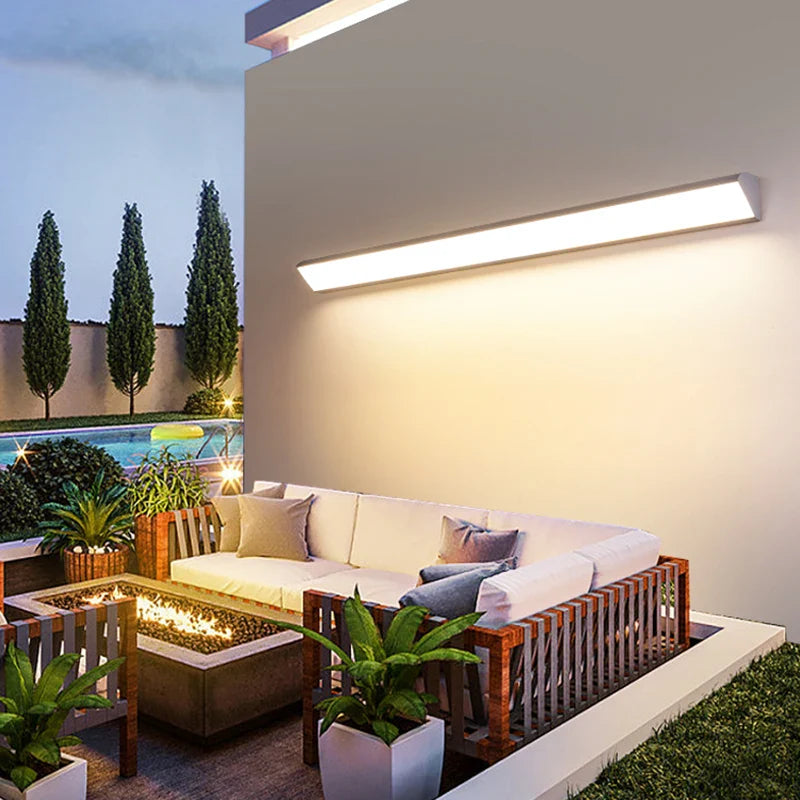 PatioGlow - Vanntett LED-vegglampe