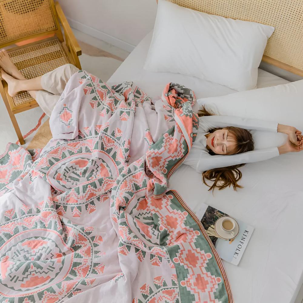 Norvo | Drømmende Fargerik Kattteppe