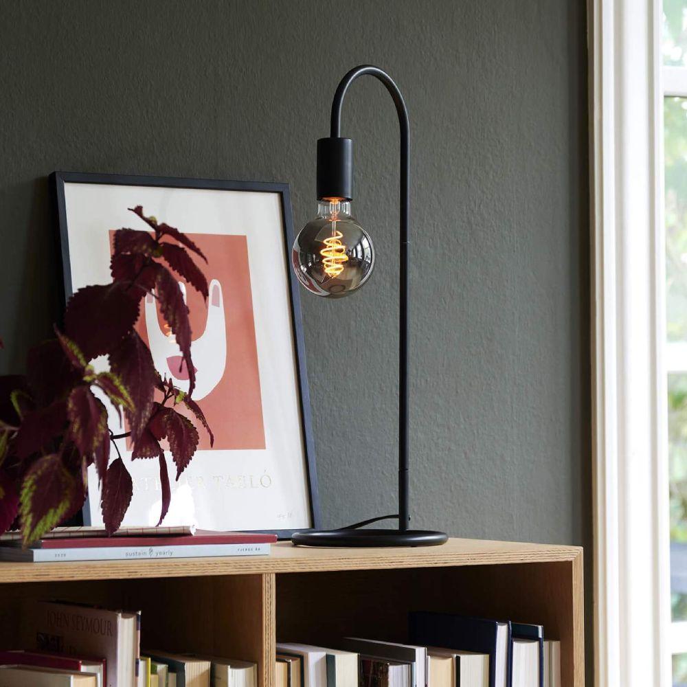 Norvo | Grant Forge Bordlampe - Svart industriell bordlampe