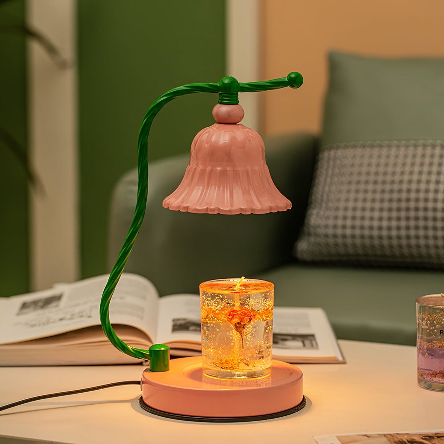 Norvo | BloomAura – Sjarmerende Rosa Glassbordlampe