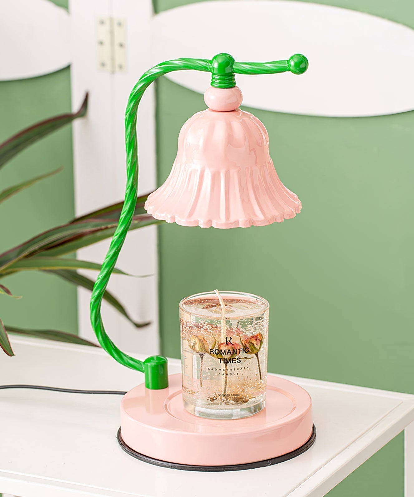 Norvo | BloomAura – Sjarmerende Rosa Glassbordlampe