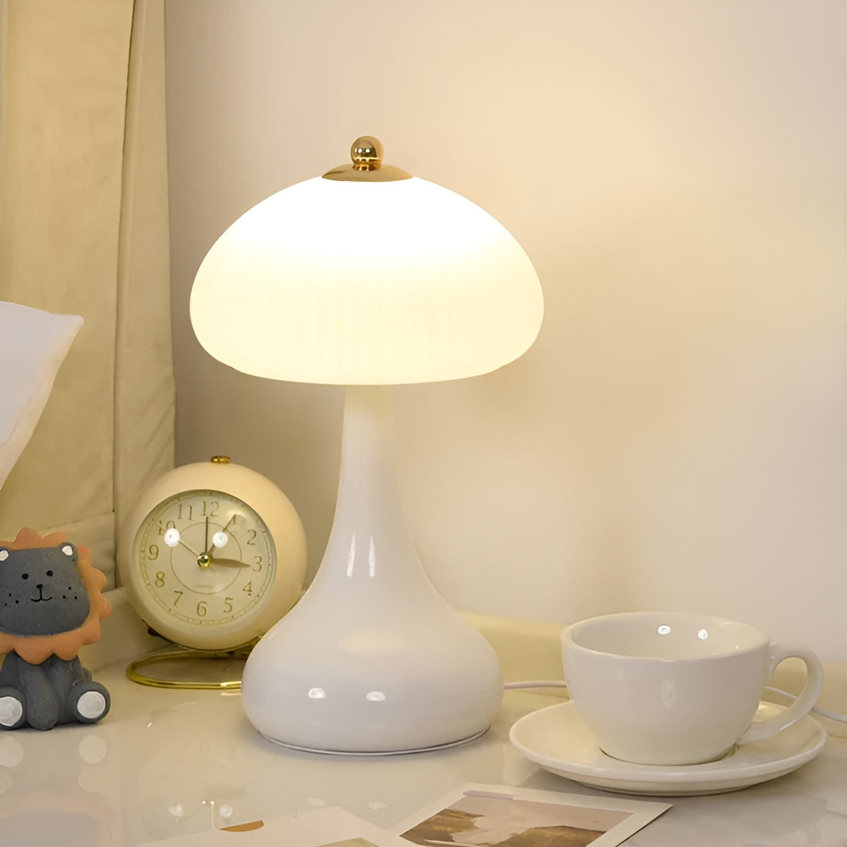 Norvo | Eleganza Luxe Bordlampe – Tidøst Mushroom Form med LED Dimmemulighet i Myke Farger