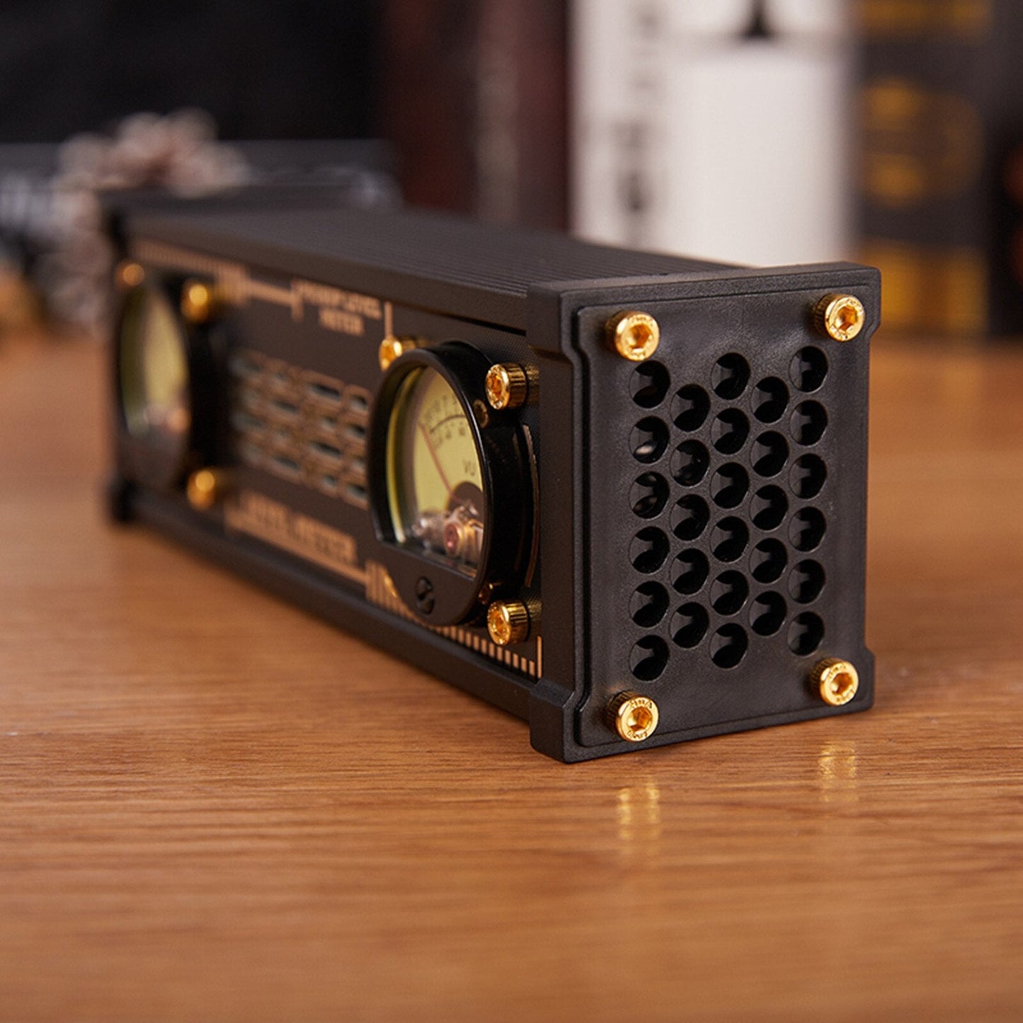 Norvo | Dynamisk Retro Voice Level Meter